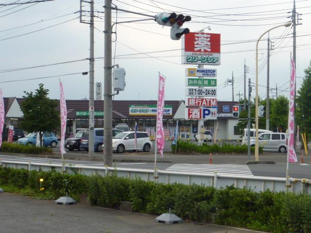 View photos from the local. View from the site (July 2013) Shooting