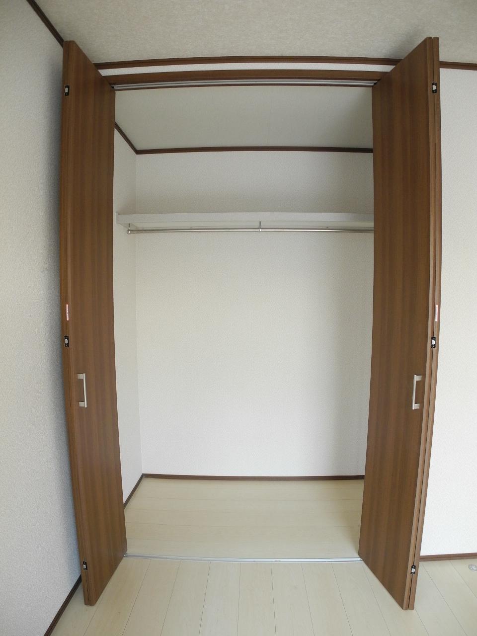 Receipt. Storage (11 May 2013) Shooting