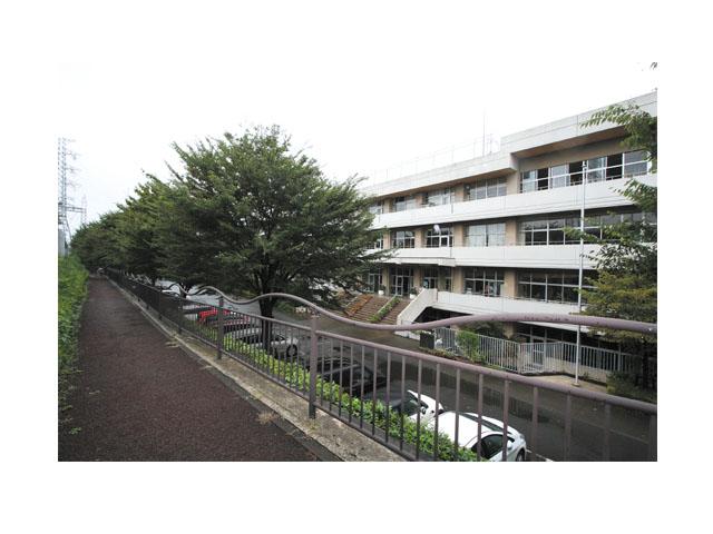 Junior high school. 1120m to the east, Kaneko junior high school