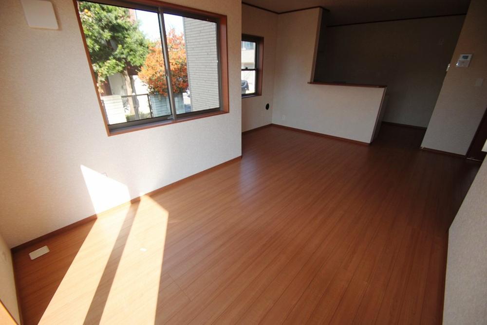 Local appearance photo. Building 2 room (November 2013) Shooting