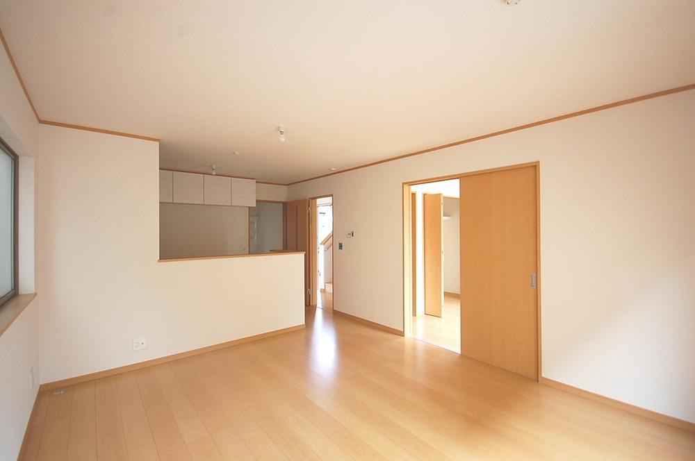 Living. Indoor (10 May 2013) Shooting