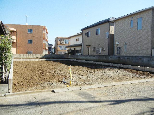 Local land photo. Local (11 May 2013) Shooting