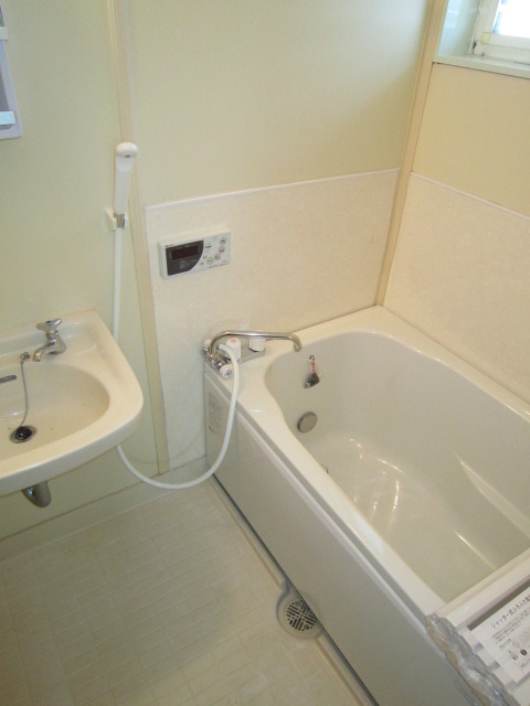 Bath. With reheating