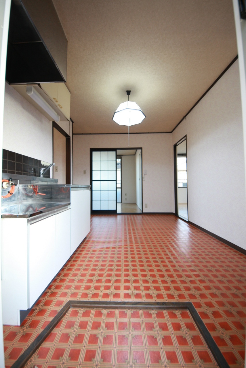 Entrance. ※ It is a photograph of another in Room