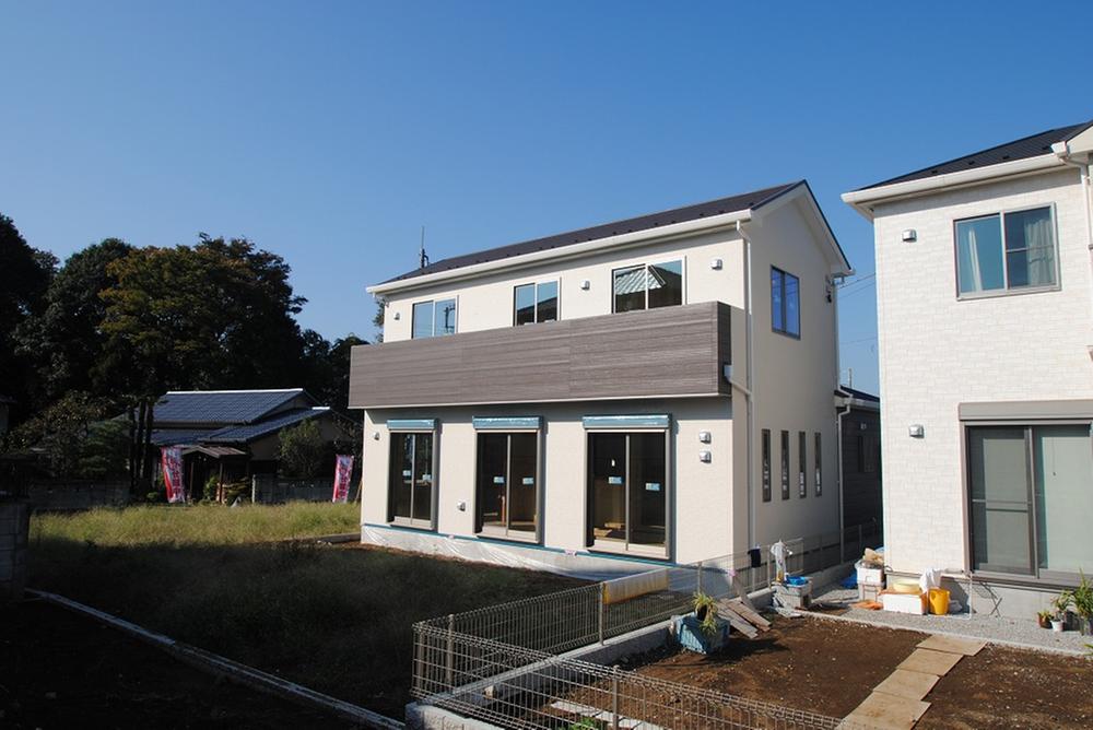 Same specifications photos (appearance)