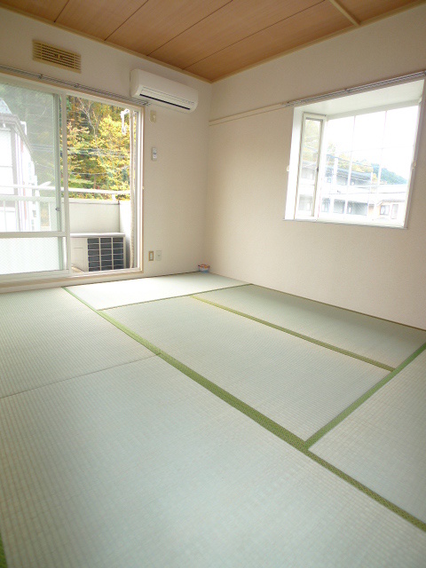 Living and room. ☆ With veranda ☆