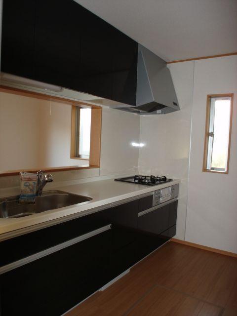 Kitchen. Local (24 December) shooting