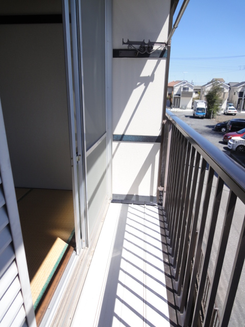 Balcony. Inverted floor plan by Room No.