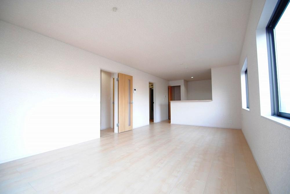 Living. 2 Building site (December 2013) Shooting