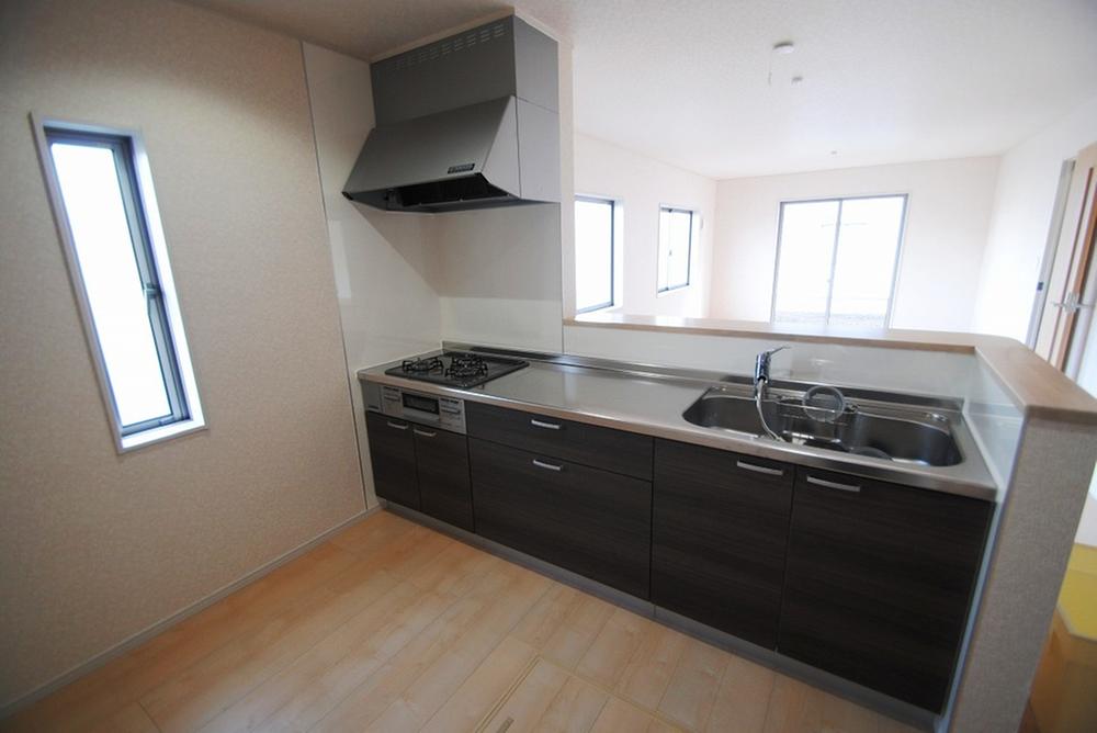 Kitchen. 2 Building site (December 2013) Shooting