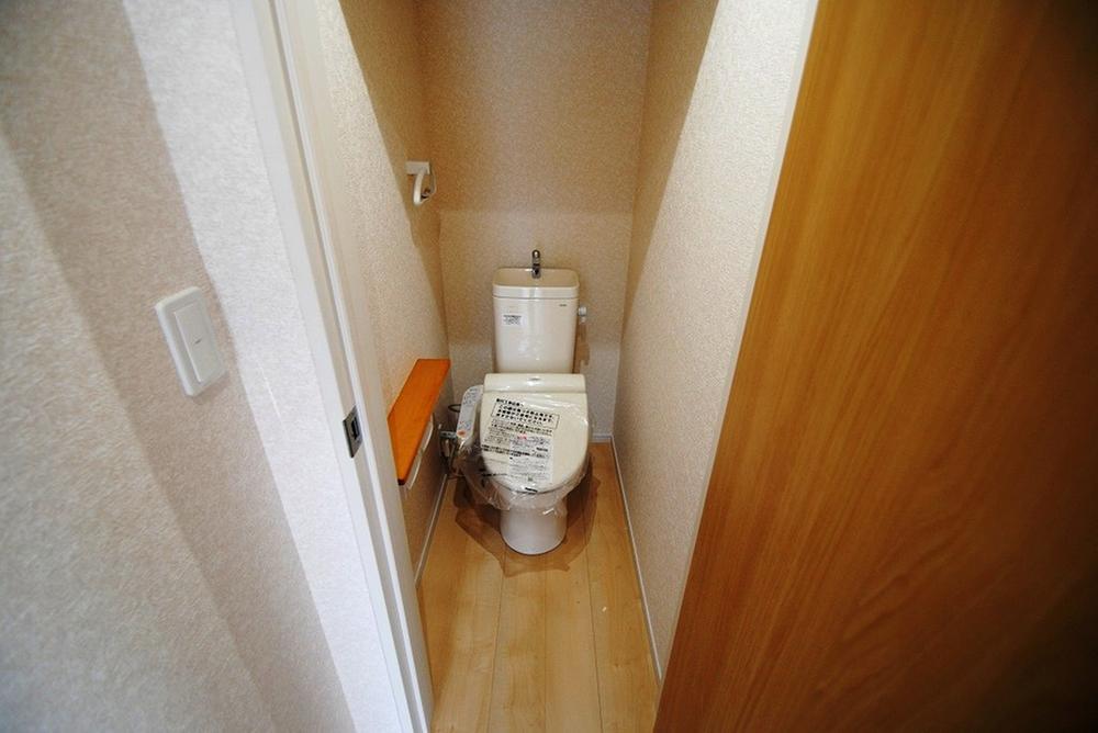 Toilet. 2 Building site (December 2013) Shooting