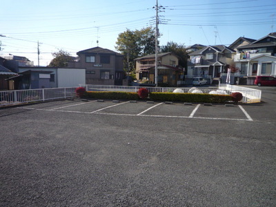 Parking lot