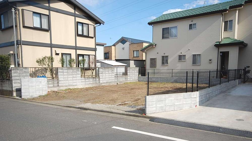 Local land photo. Local (August 2011) shooting