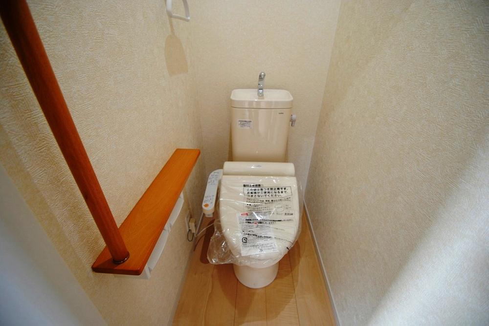 Toilet. Building 2 room (December 2013) Shooting