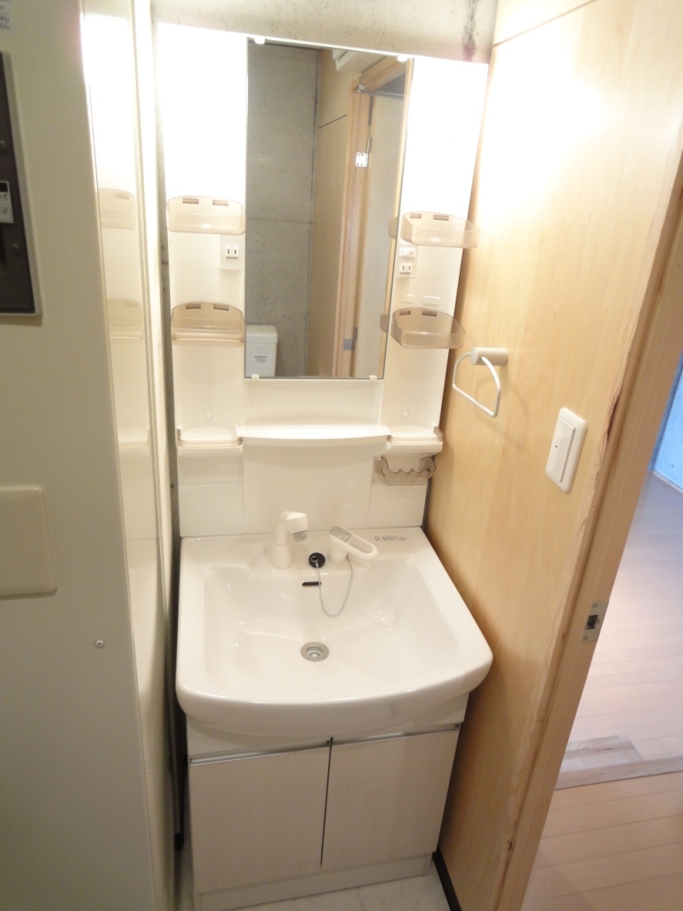 Washroom.  ※ New construction is a picture of the time