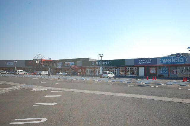 Other. Close to Green Garden