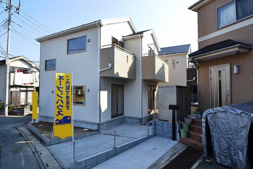 Local appearance photo. 1 Building site (November 2013) Shooting