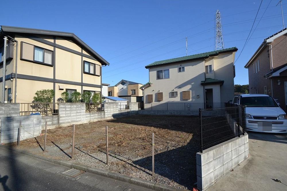 Local land photo. Local (10 May 2013) Shooting