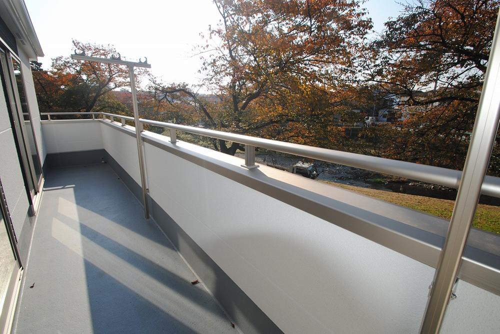 Balcony. 1 Building site (November 2013) Shooting