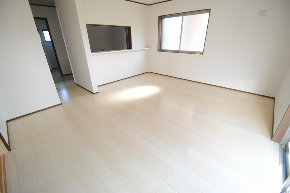 Living. 1 Building room (November 2013) Shooting