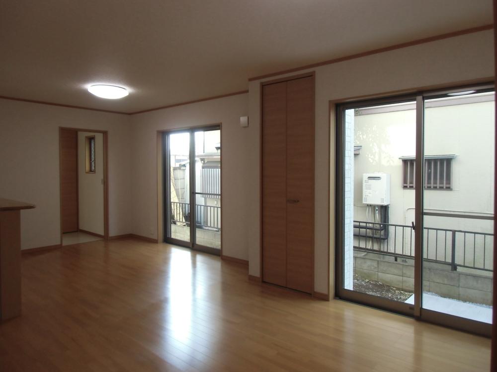 Living. Indoor (March 2013) Shooting