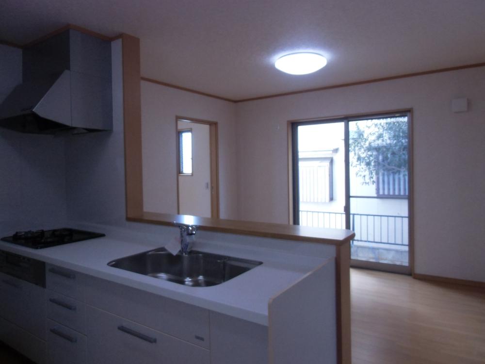 Kitchen. Indoor (March 2013) Shooting