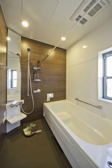 exhibition hall / Showroom. Bathroom model house