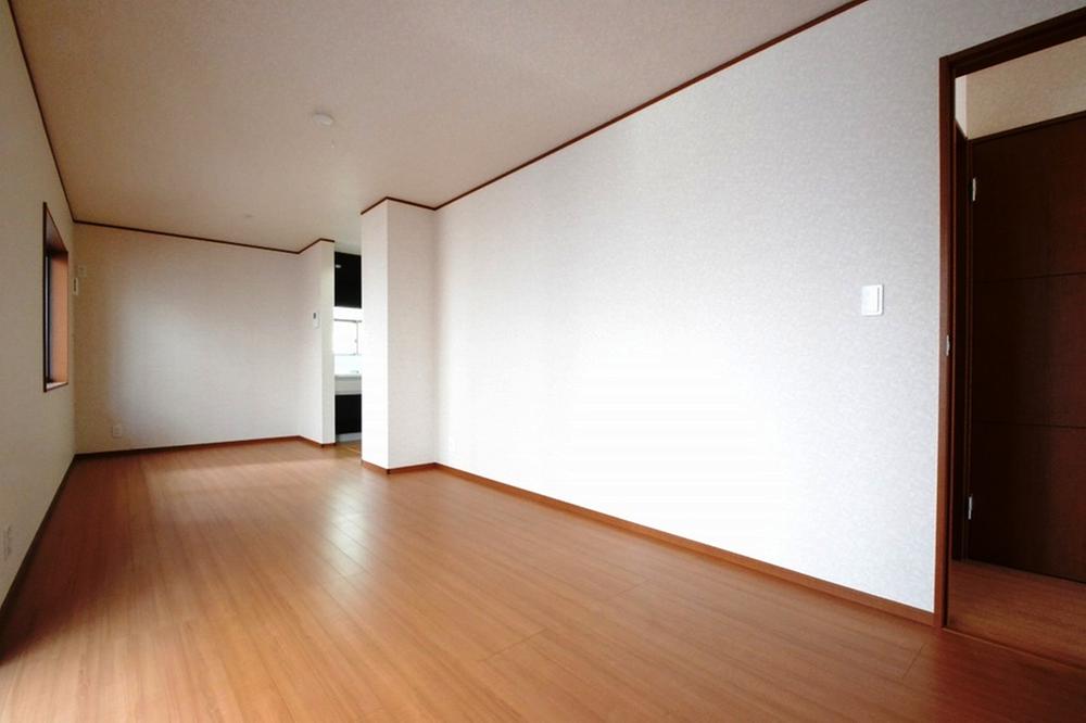 Living. Building 3 room (November 2013) Shooting