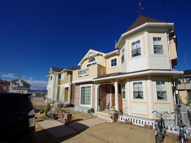 Building plan example (exterior photos). Guranshia Noda