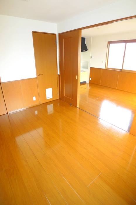 Living and room. You can also use as 1LDK