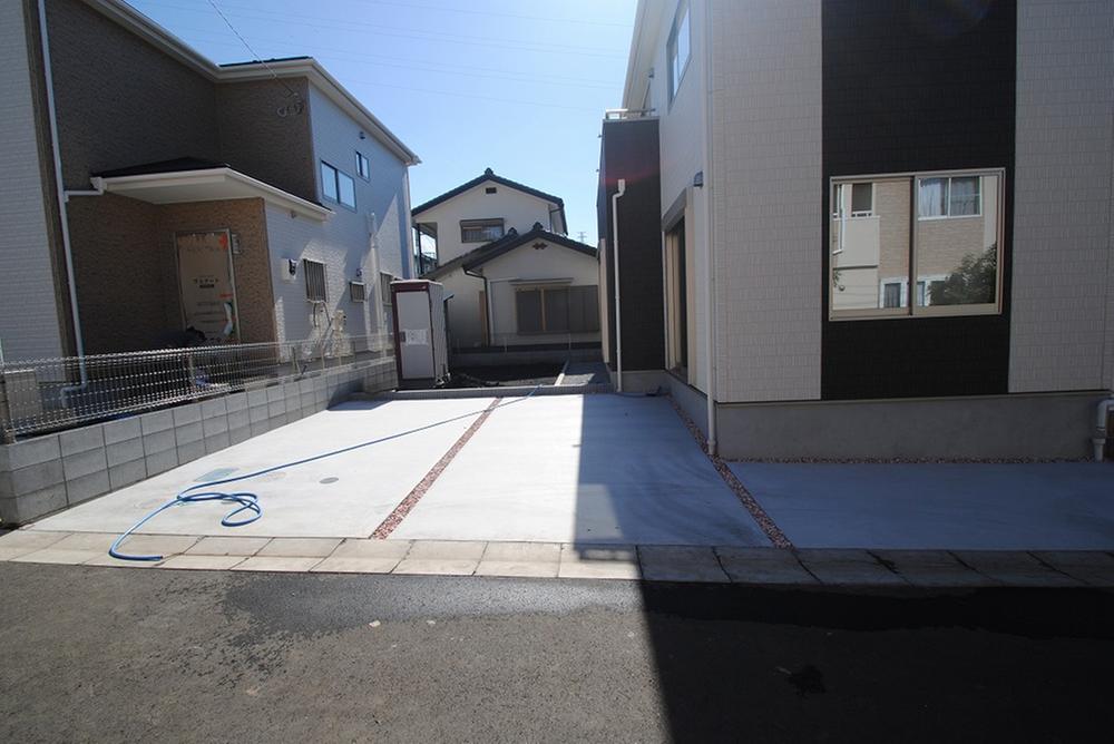 Parking lot. Local (September 2013) Shooting