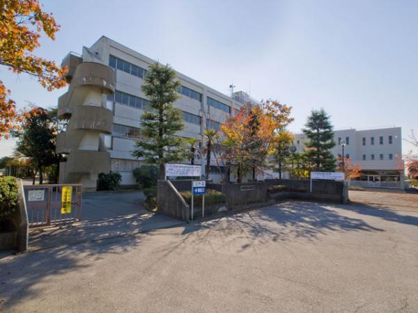 Junior high school. 1840m up to junior high school Kasukabe Municipal Katsushika junior high school