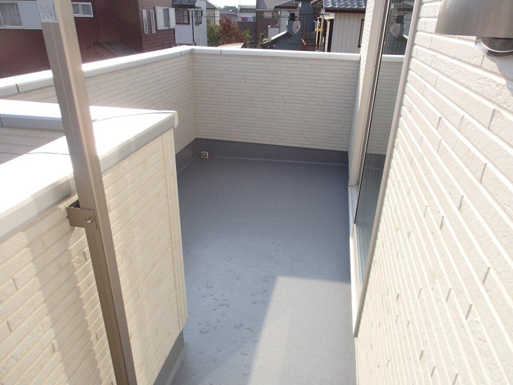 Balcony. Indoor (11 May 2013) Shooting