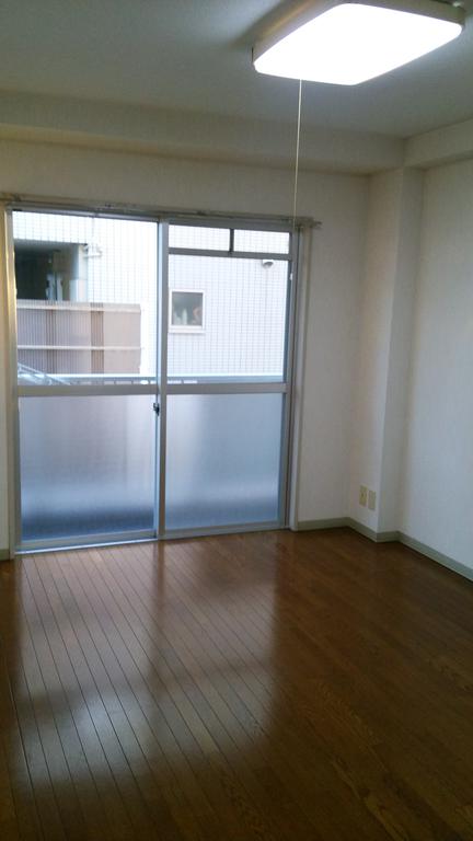 Living and room. It is a veranda side Interoceanic!