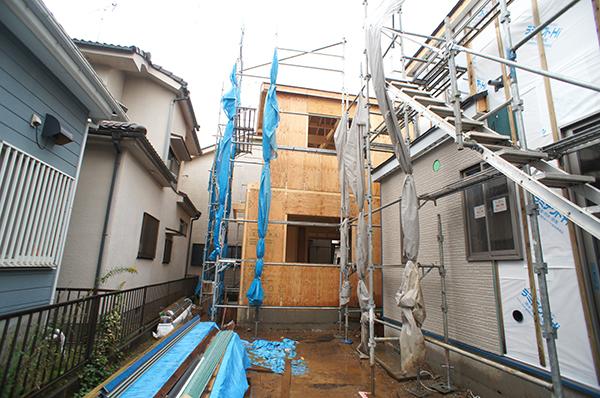 Local appearance photo. 1 Building