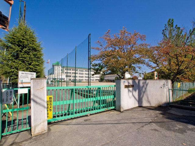 Primary school. Kasukabe Municipal Bingo up to elementary school 1133m