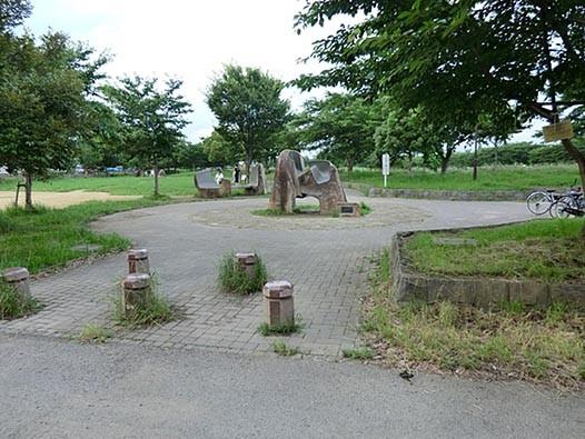 park. 500m to Kawakubo park