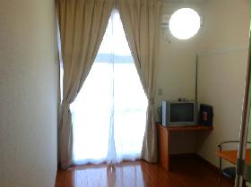 Living and room. Natural wood and white was the keynote room