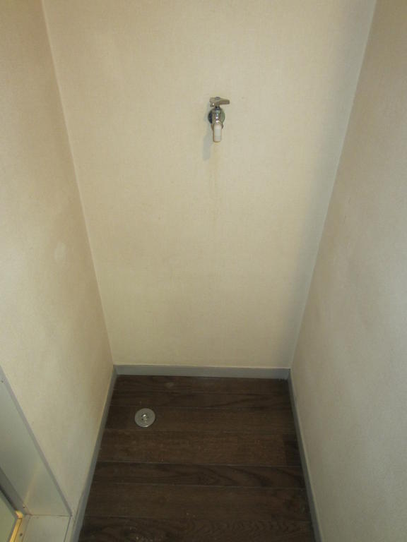 Other Equipment. Indoor Laundry Storage