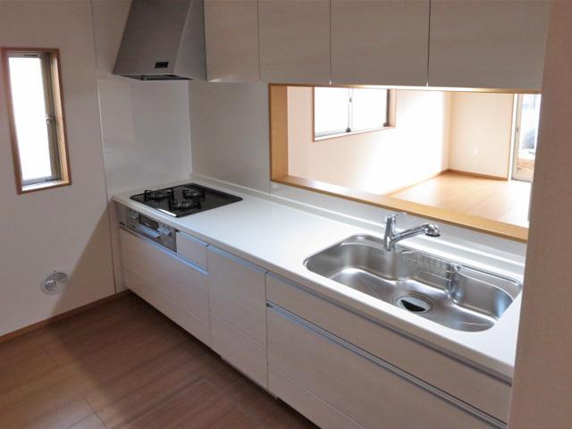 Kitchen. Indoor (11 May 2013) Shooting 1 Building Popular face-to-face system Kitchen