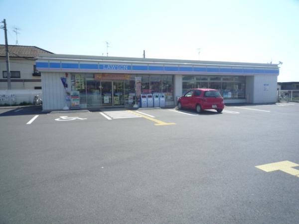 Convenience store. 160m to Lawson