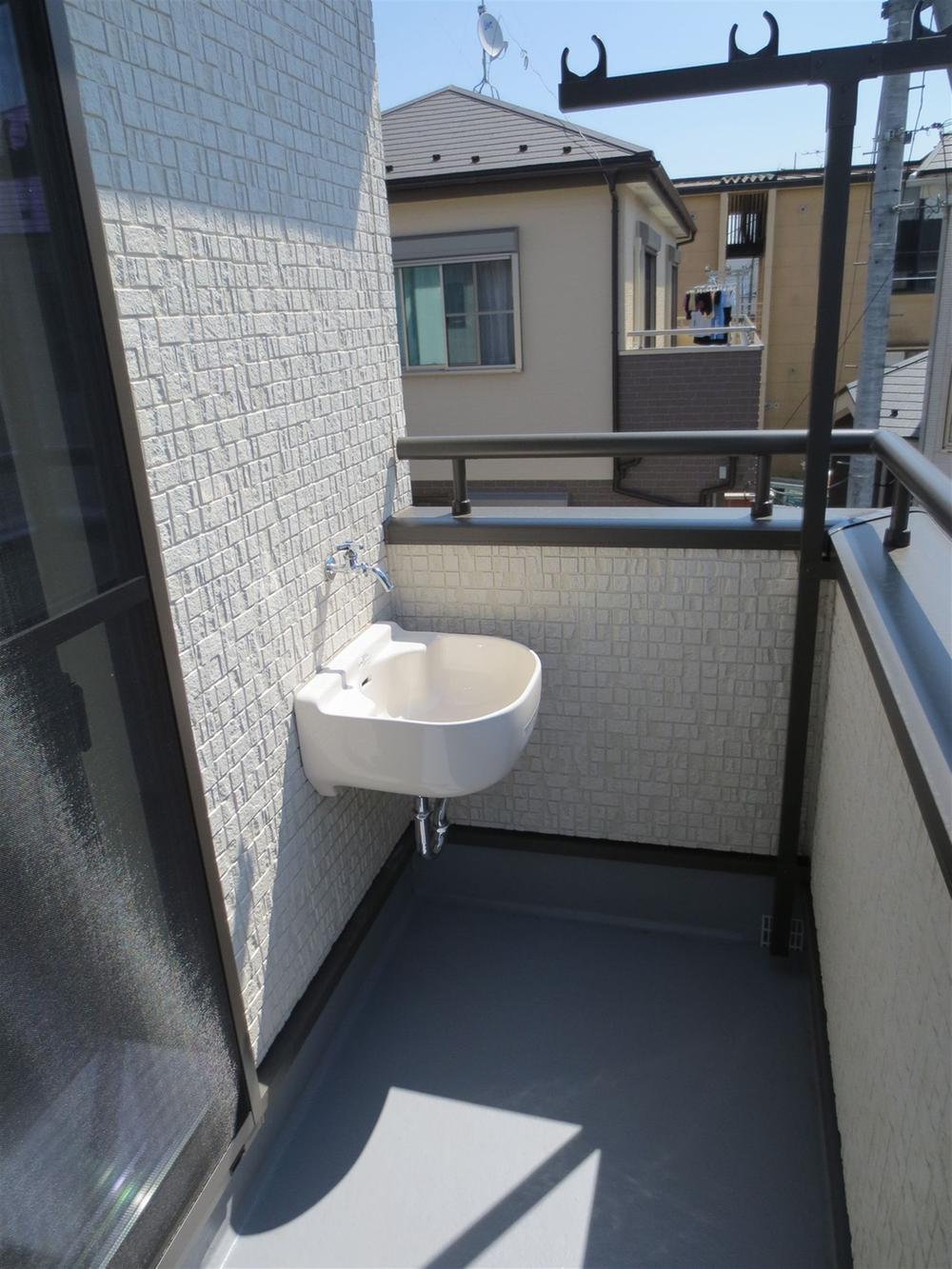 Balcony.      With slop sink! 