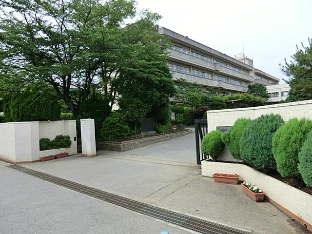 Junior high school. Toyono until junior high school 1830m