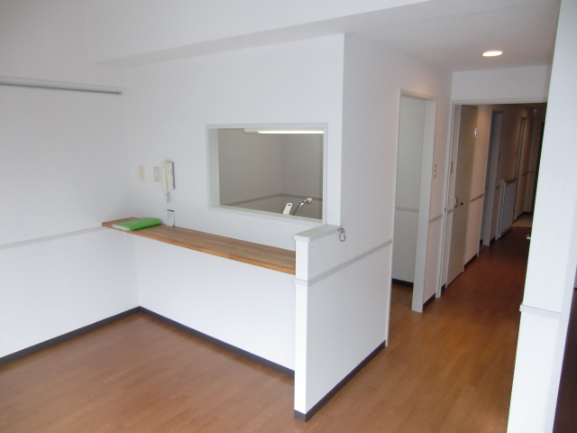 Living and room. Dokkuran about 175 square meters