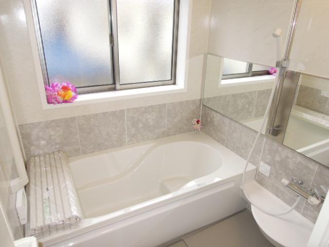 Same specifications photo (bathroom). It will be in the same specification photo. (Color ・ model ・ There is a case where part number is different. )