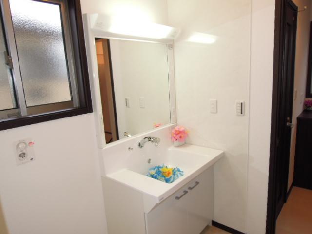 Same specifications photos (Other introspection). It will be in the same specification photo. (Color ・ model ・ There is a case where part number is different. )