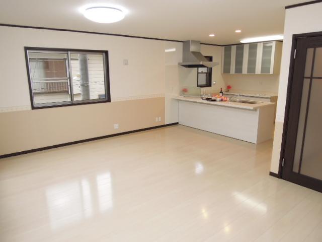 Same specifications photos (living). It will be in the same specification photo. (Color ・ model ・ There is a case where part number is different. )