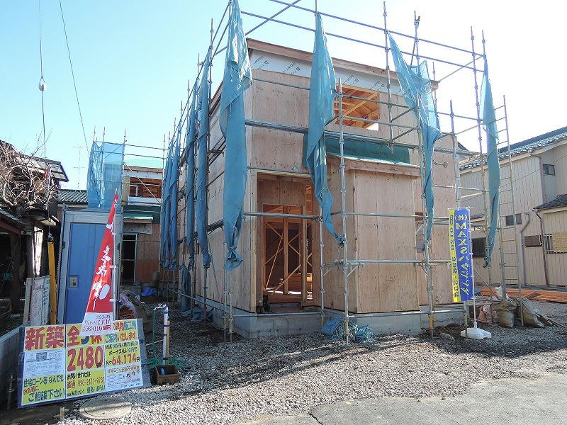 Local appearance photo. Local (12 May 2013) Shooting