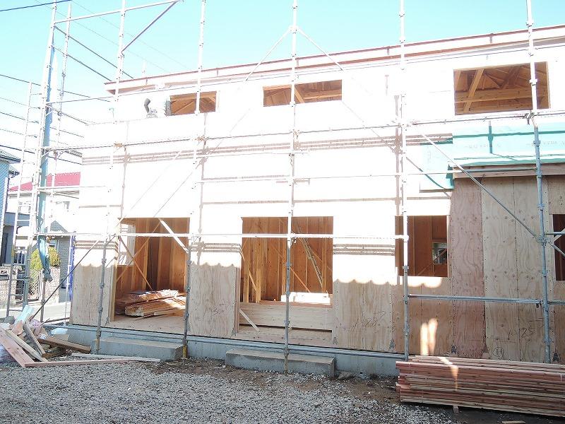 Local appearance photo. Local (12 May 2013) Shooting