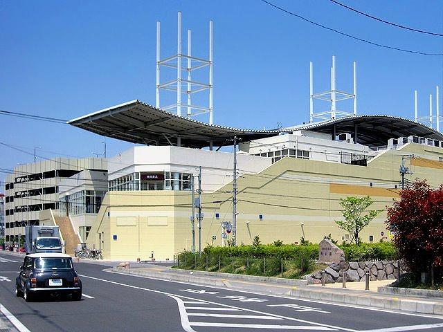 Shopping centre. 1726m to UNIQLO Lara Garden Kasukabe shop